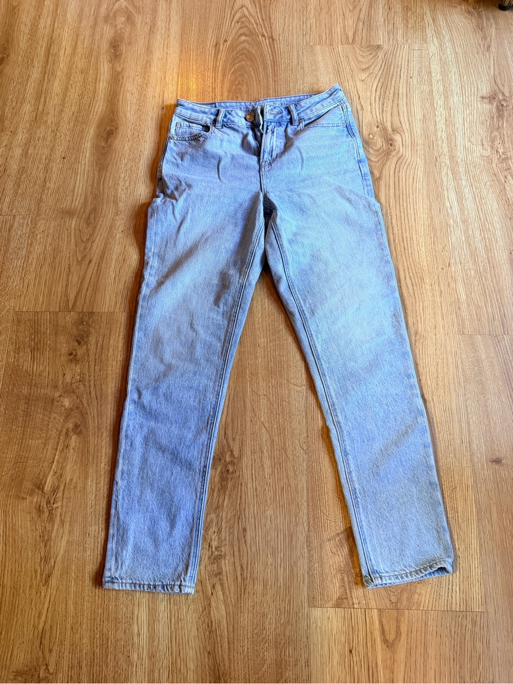 American Eagle Outfitters Women's Light Blue Strigid Straight Leg Jeans 4 Long